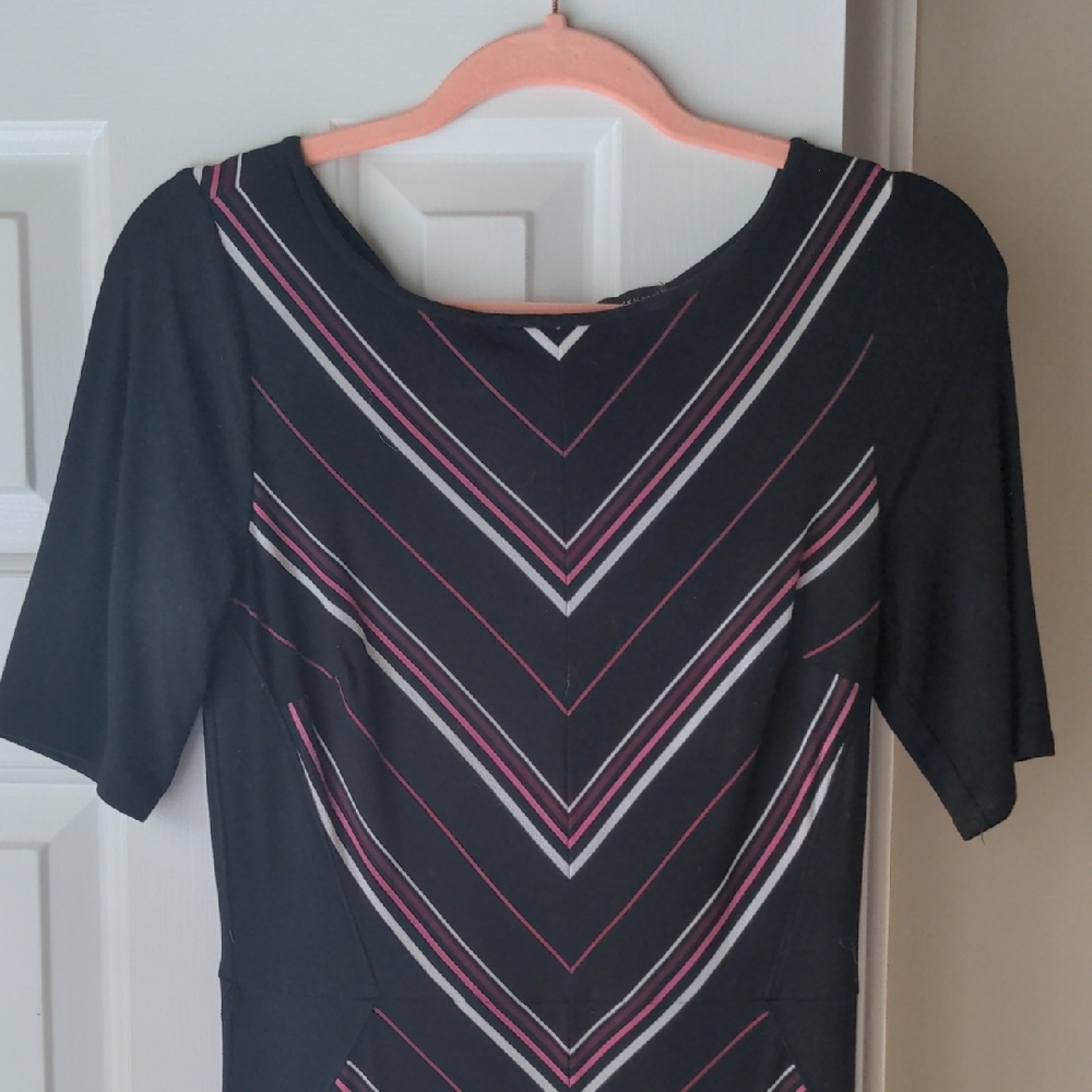 Chic Black Dress with Chevron Pattern